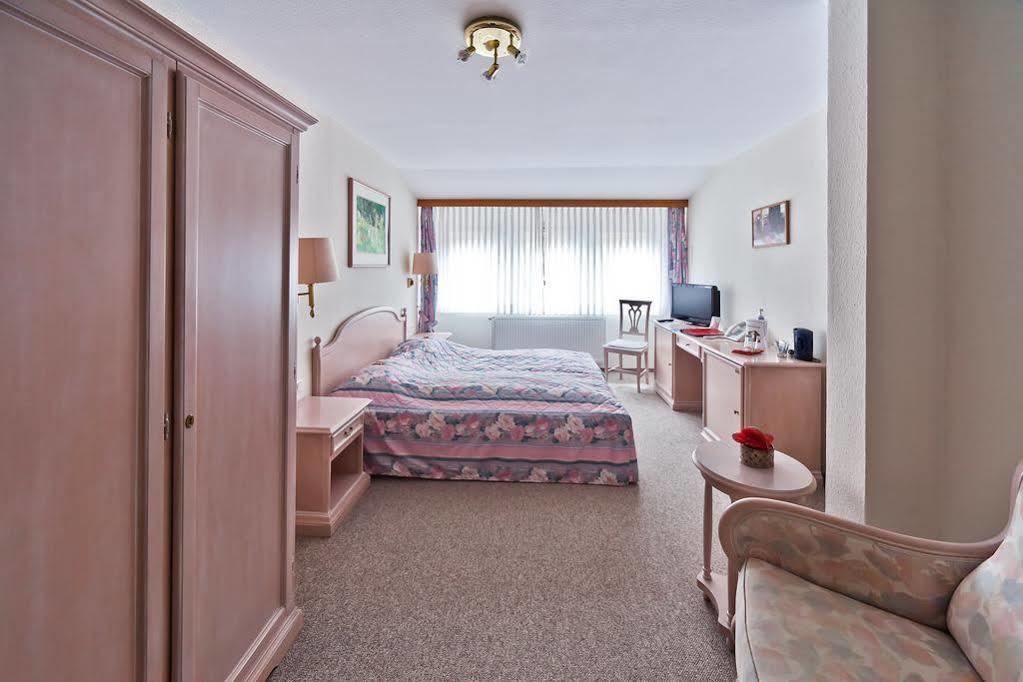 Regiohotel Germania Am Kurpark Бад-Гарцбург Экстерьер фото